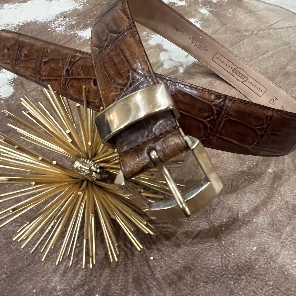 Fossil Leather Embossed Crocodile Belt Caramel Color Cowhide Gold Buckle Small E